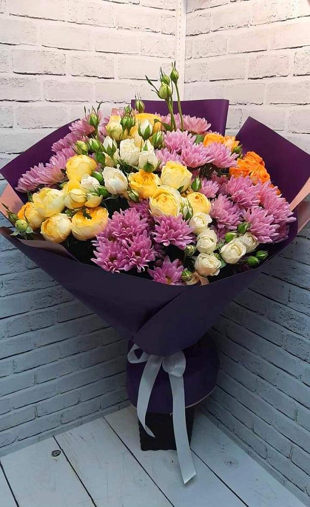 Букет цветов из: Хризантемы и Розы в Заполярном Мурманской области