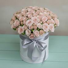 Цветочная композиция из Розы в шляпной коробке в Заполярном Мурманской области