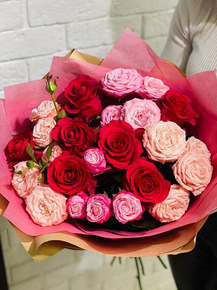 Букет цветов из: Розы в Заполярном Мурманской области