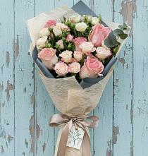 Букет цветов из:  Розы в Заполярном Мурманской области