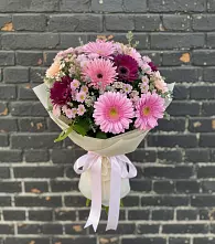 Букет цветов из:  Герберы и Хризантемы #REPLACE_PRED# Заполярном Мурманской области