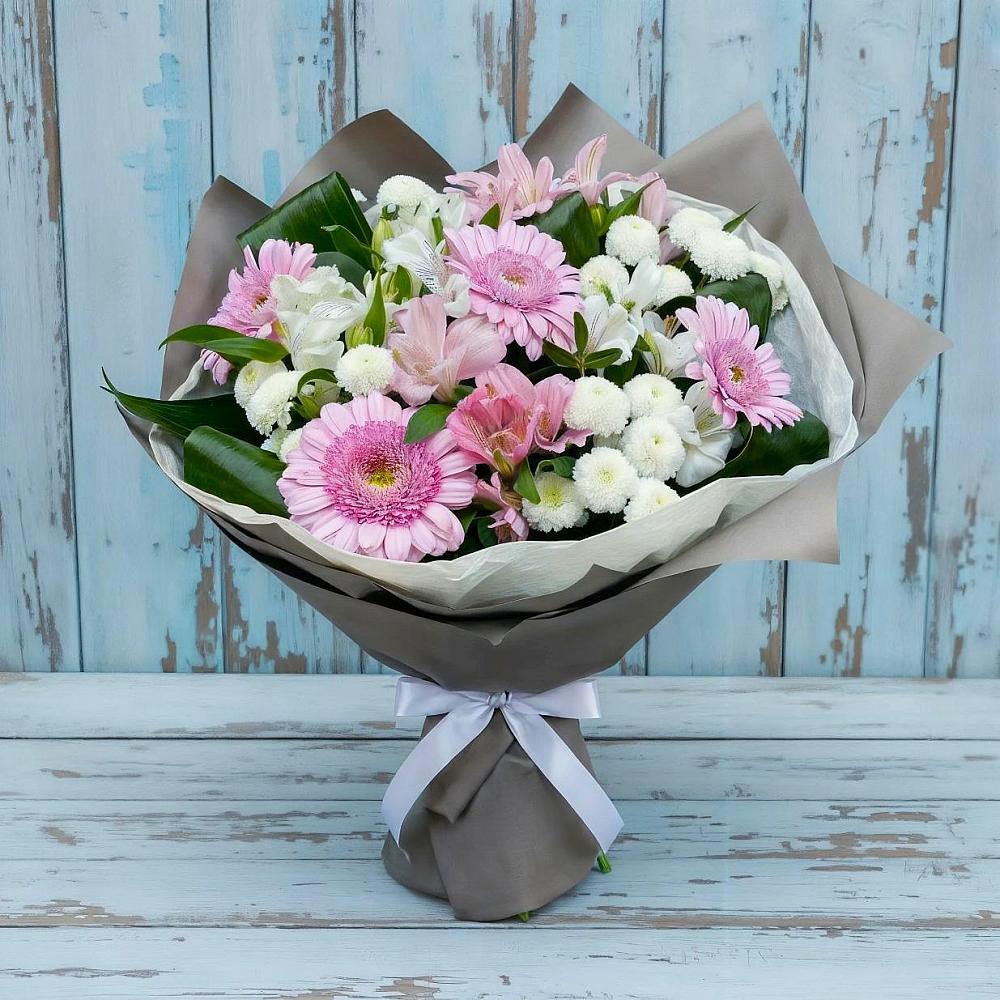 Букет цветов из: Герберы, Альстромерии и Хризантемы в Заполярном Мурманской области