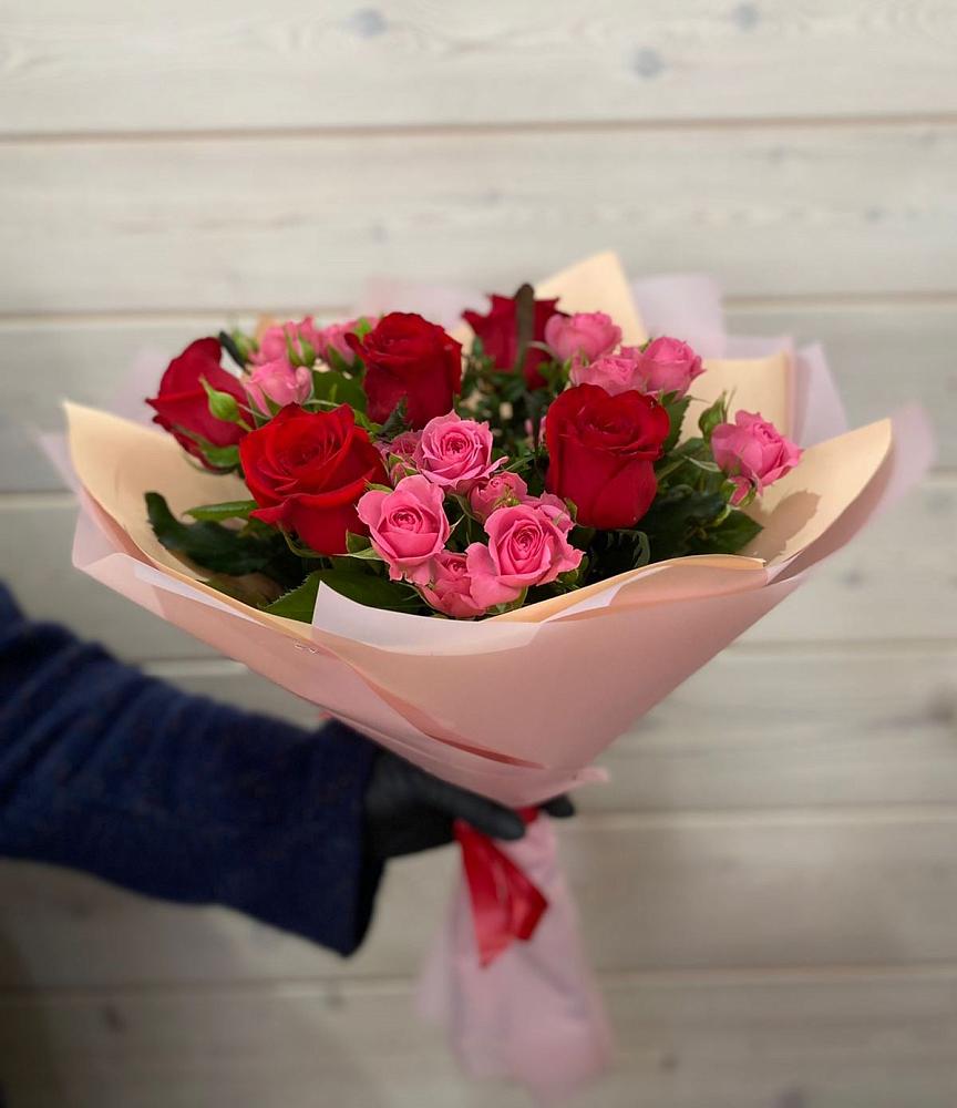 Букет цветов из: Розы в Заполярном Мурманской области