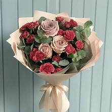 Букет цветов из:  Гвоздики и Розы в Заполярном Мурманской области